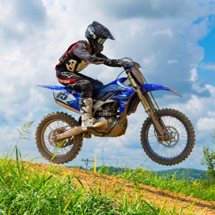 蛋白質飲品：為何它是你日常能量補給的超級英雄？