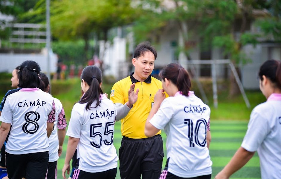 足球新闻:步步分析,笑看绿茵风云